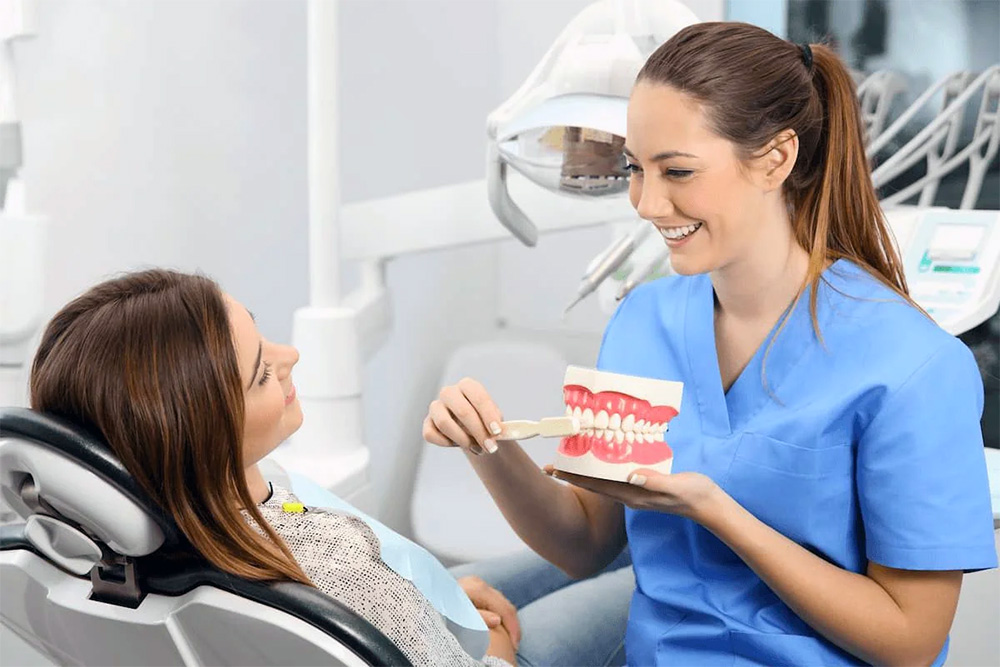 dental-assistant dental Assistant